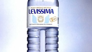 Acqua Minerale Naturale Levissima